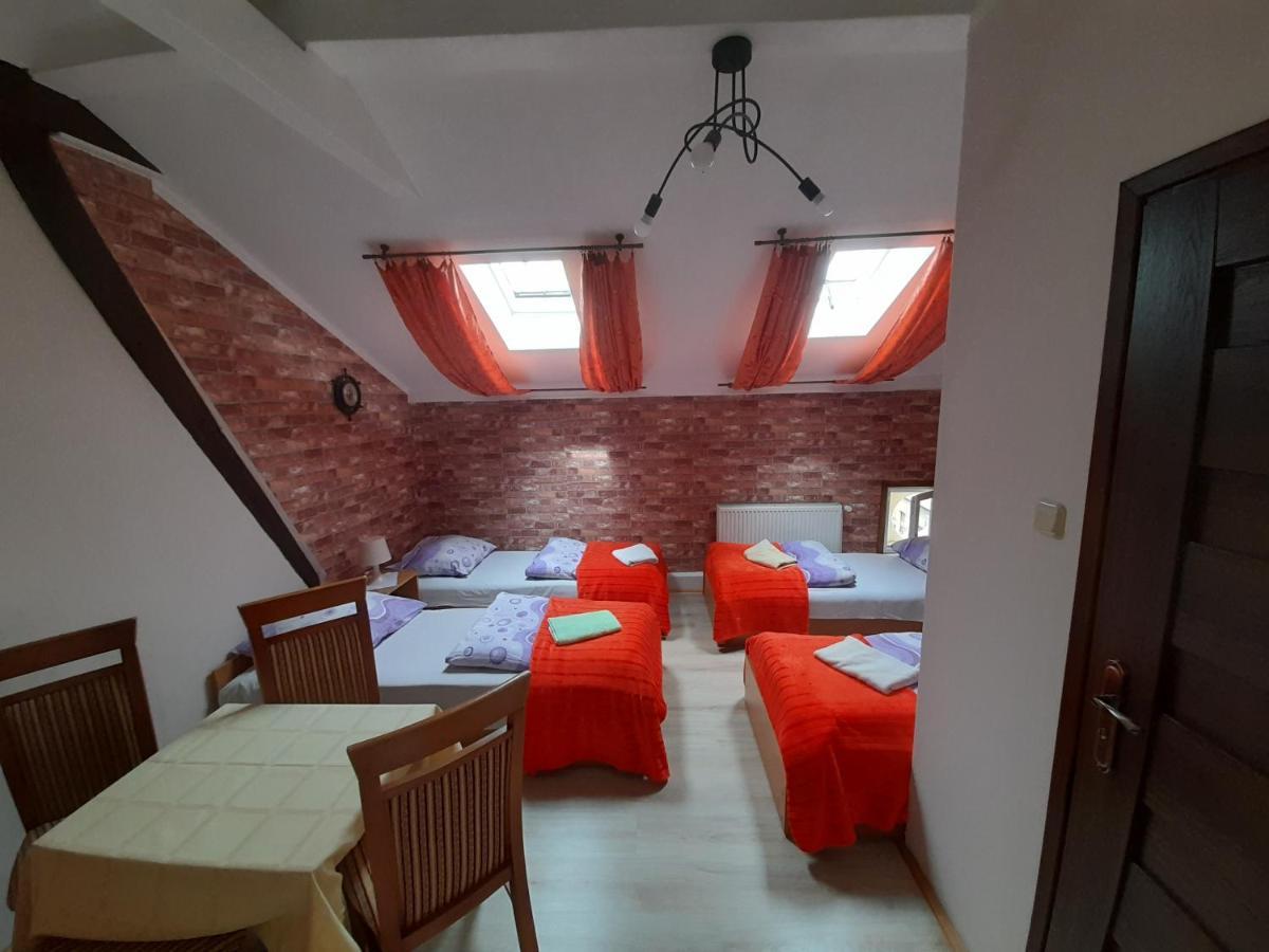 Green Hostel Krasków Εξωτερικό φωτογραφία